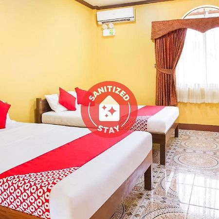 פנגלאו Oyo 422 Villa Emilia Pension House מראה חיצוני תמונה