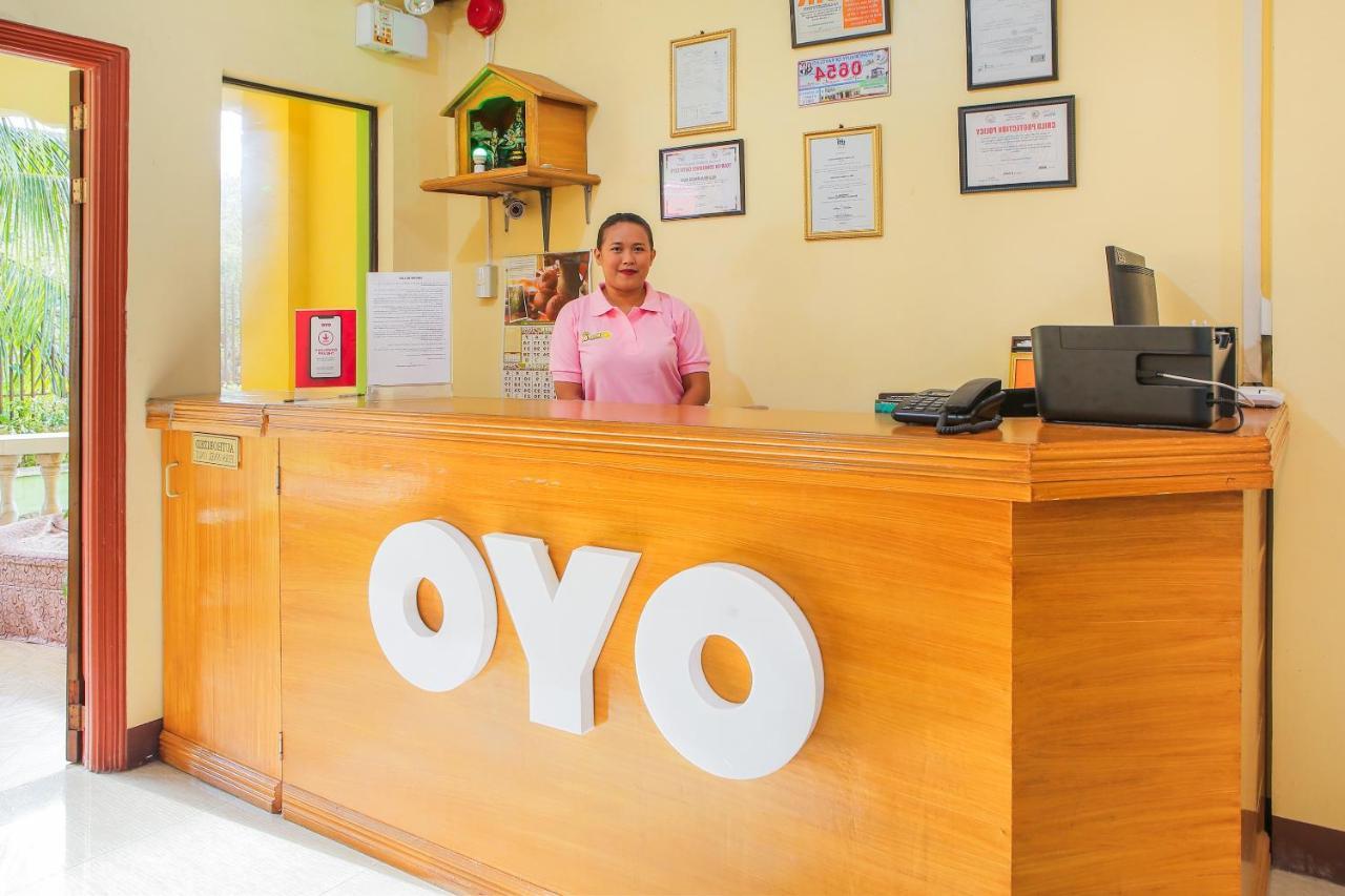 פנגלאו Oyo 422 Villa Emilia Pension House מראה חיצוני תמונה