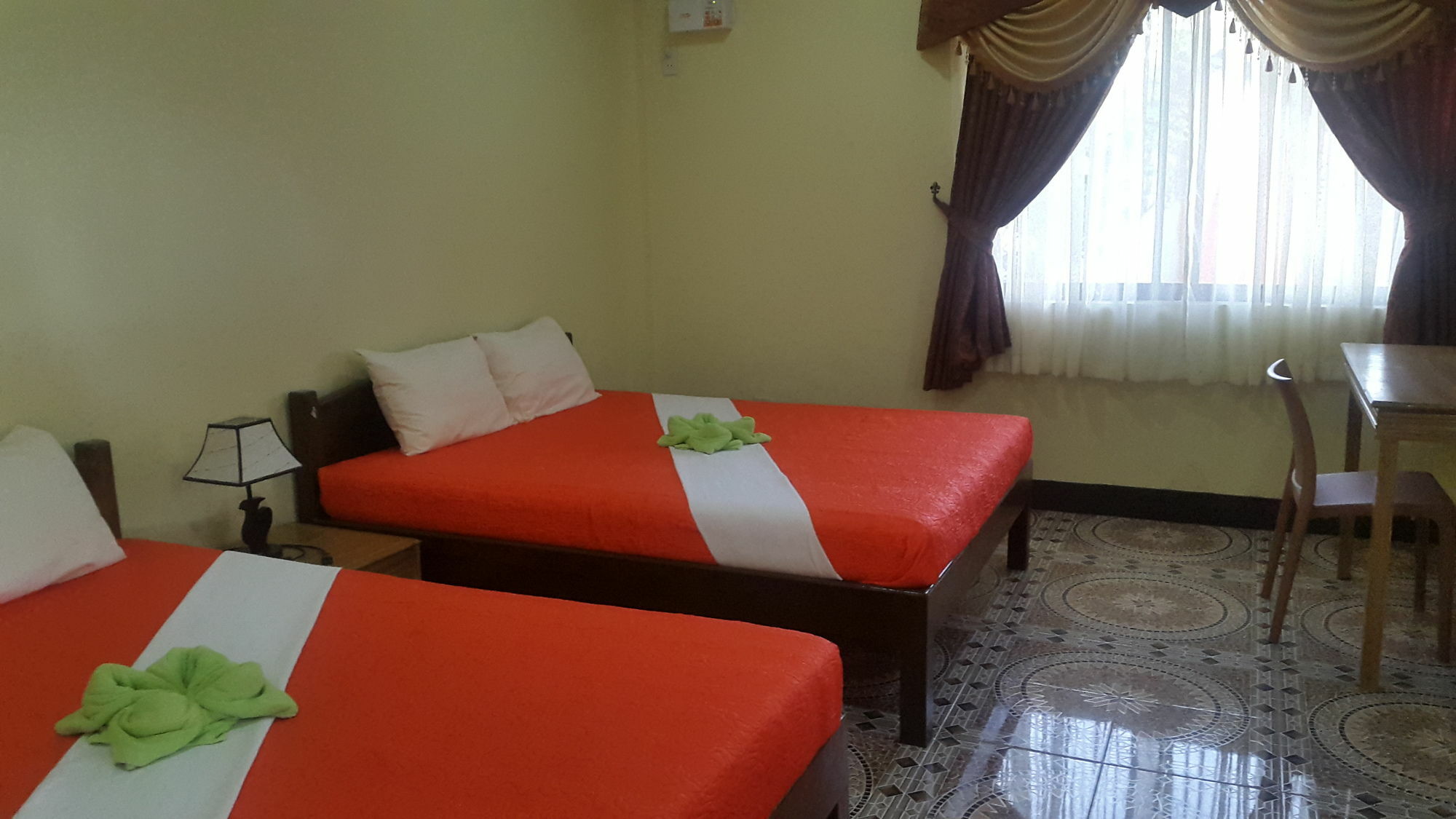 פנגלאו Oyo 422 Villa Emilia Pension House מראה חיצוני תמונה