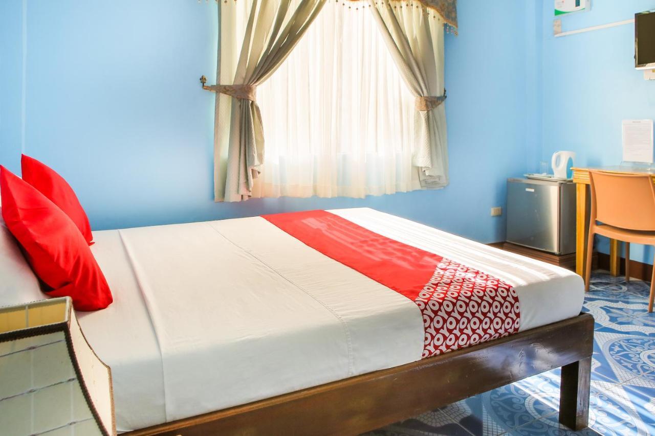 פנגלאו Oyo 422 Villa Emilia Pension House מראה חיצוני תמונה